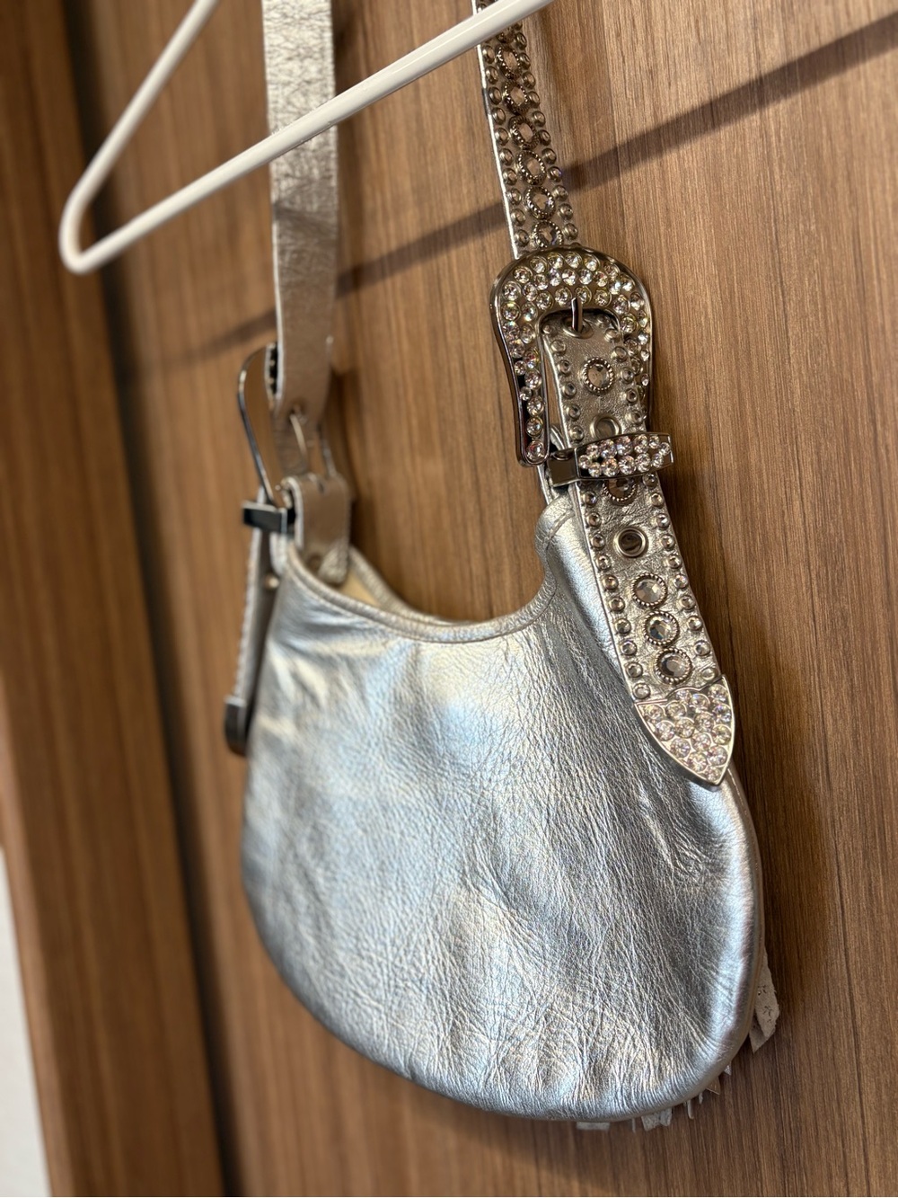 Kippy’s Rare & Unique Embellished Swarovski Crystals Silver Leather Shoulder Bag - Picture 13 of 15